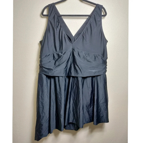 Torrid Black Wireless Asymmetrical One Piece Swim Dress With Brief Size 5 - Picture 3 of 7